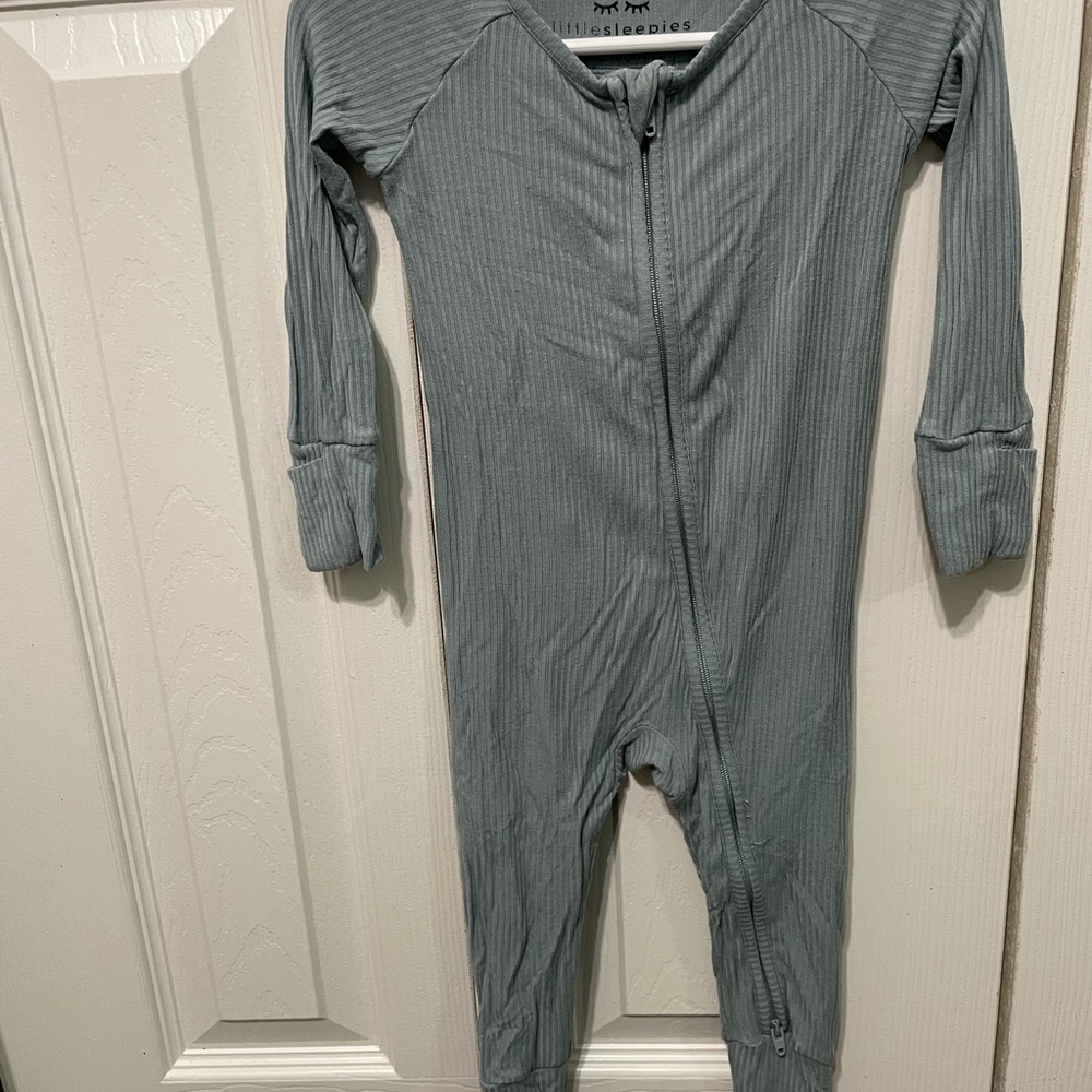 Little Sleepies Zippies blue ribbed 6-12 months